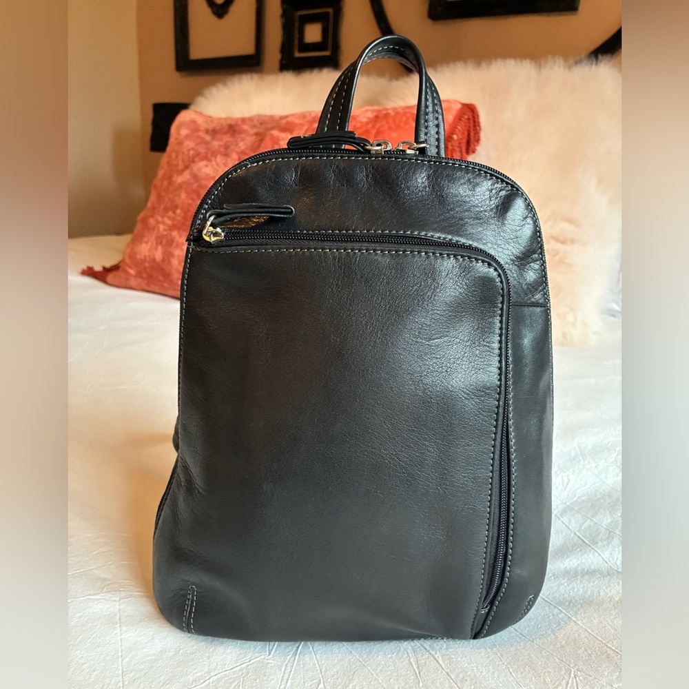 EUC Tignanello Genuine Leather Backpack- Black